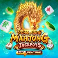 Hình ảnh trường gà với những chú gà chiến mạnh mẽ, đại diện cho trò đá gà trực tuyến kịch tính tại 88winwin nhà cái.